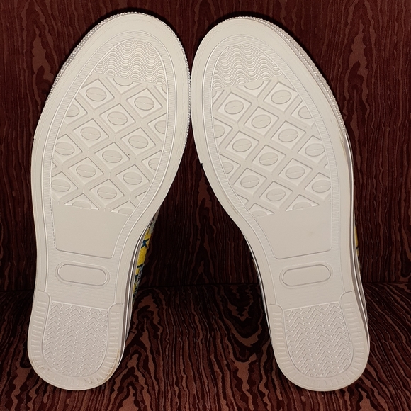 NEW BASEBALL MOM LICENSE PLATE EDITION LOW TOP HANDCRAFTED MADE OF CANVAS - Picture 7 of 7